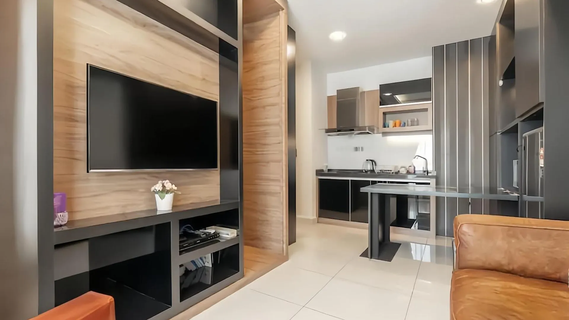 Mansion One George Town Διαμέρισμα